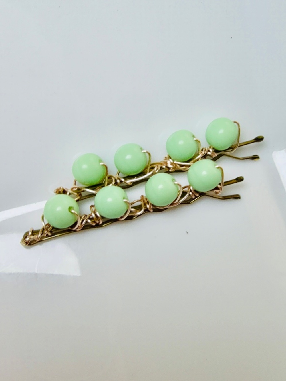 Pastel Mint Green Round Beaded Bobby Pins